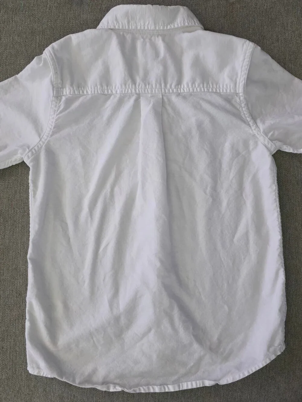 The Children's Place Boys Outfit 7/8 White Button Down Shirt & Khaki Cargo Short